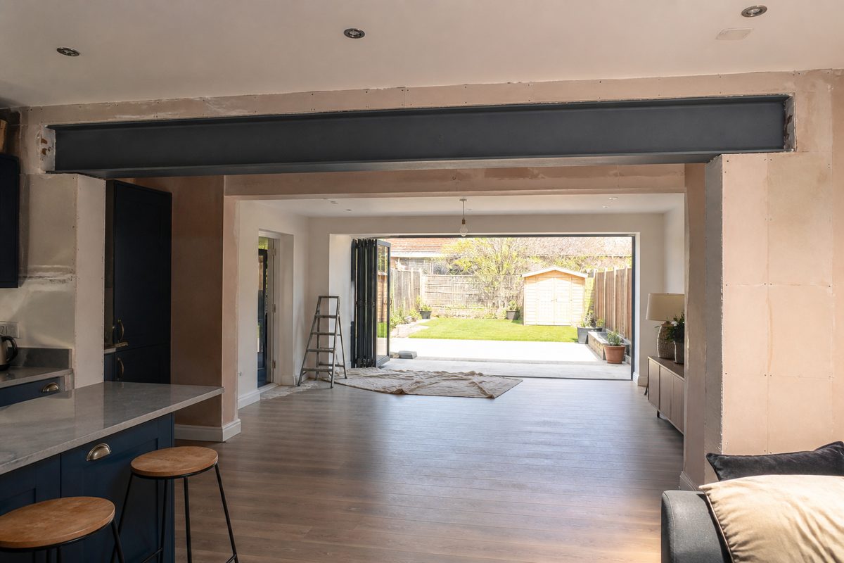 What Size RSJ for a 5m Span? Open-Plan Beam Sizing UK